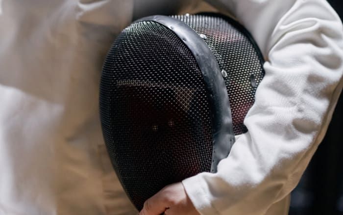 Trans fencer no longer on college team after cis opponent refused to play her