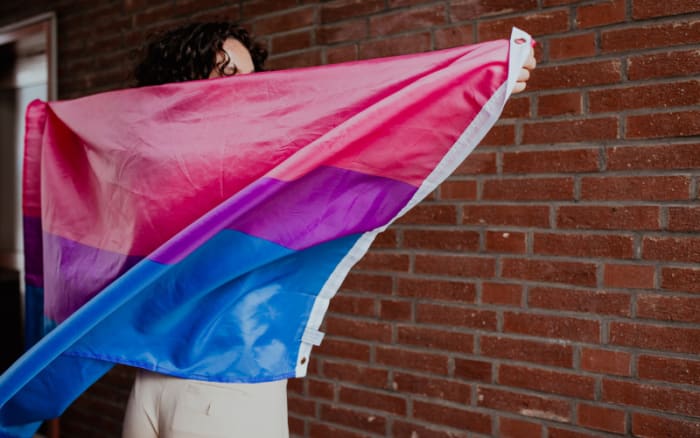 Actor Carlo Arrechea comes out as bisexual