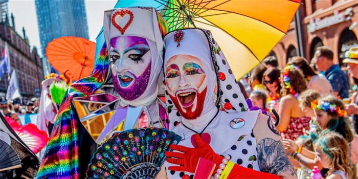 Queers without Beers (Manchester) - Carry on sister again!