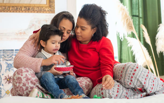 UK Ministers to Scrap Outdated & Discriminatory Laws So Couples With HIV Can Have Children With IVF