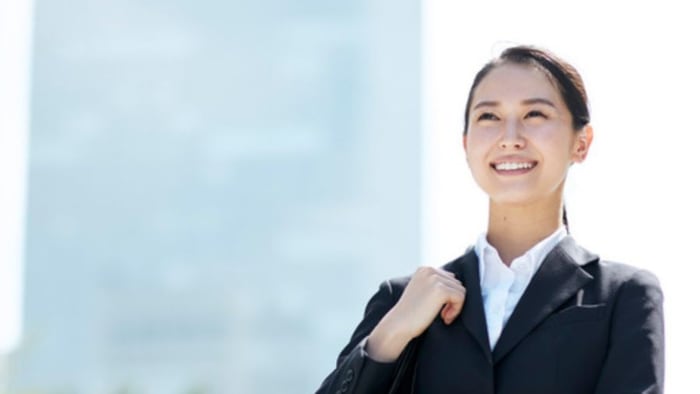 Twenty Weeks for Every Parent: S&P Global Is Hiring Across London and North America