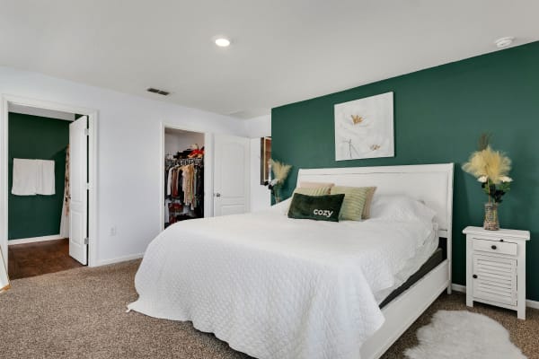 Green Cove Springs FL MLS real estate photography - living space