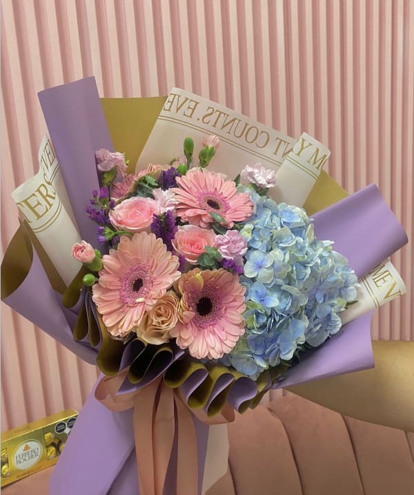 Soft Bouquet