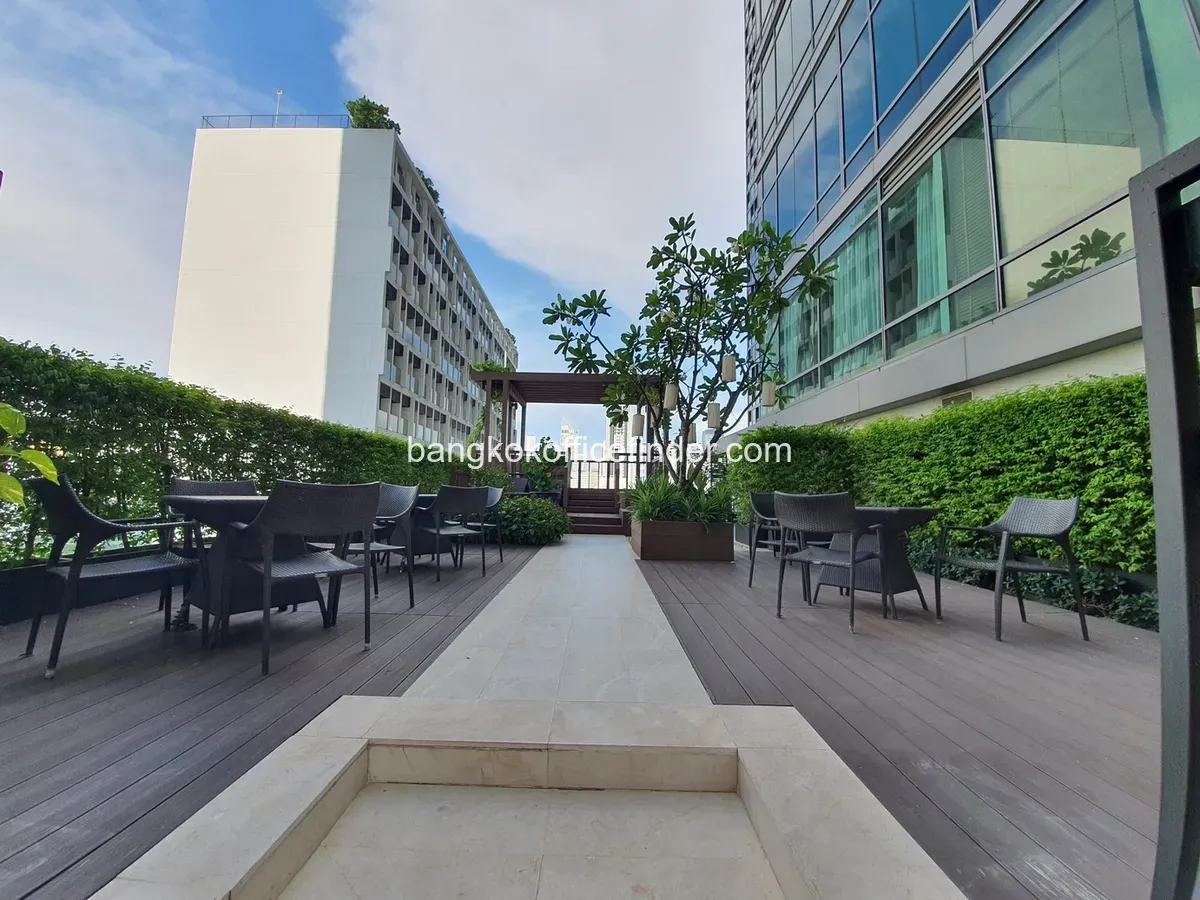 sivatel-building-office-1.webp