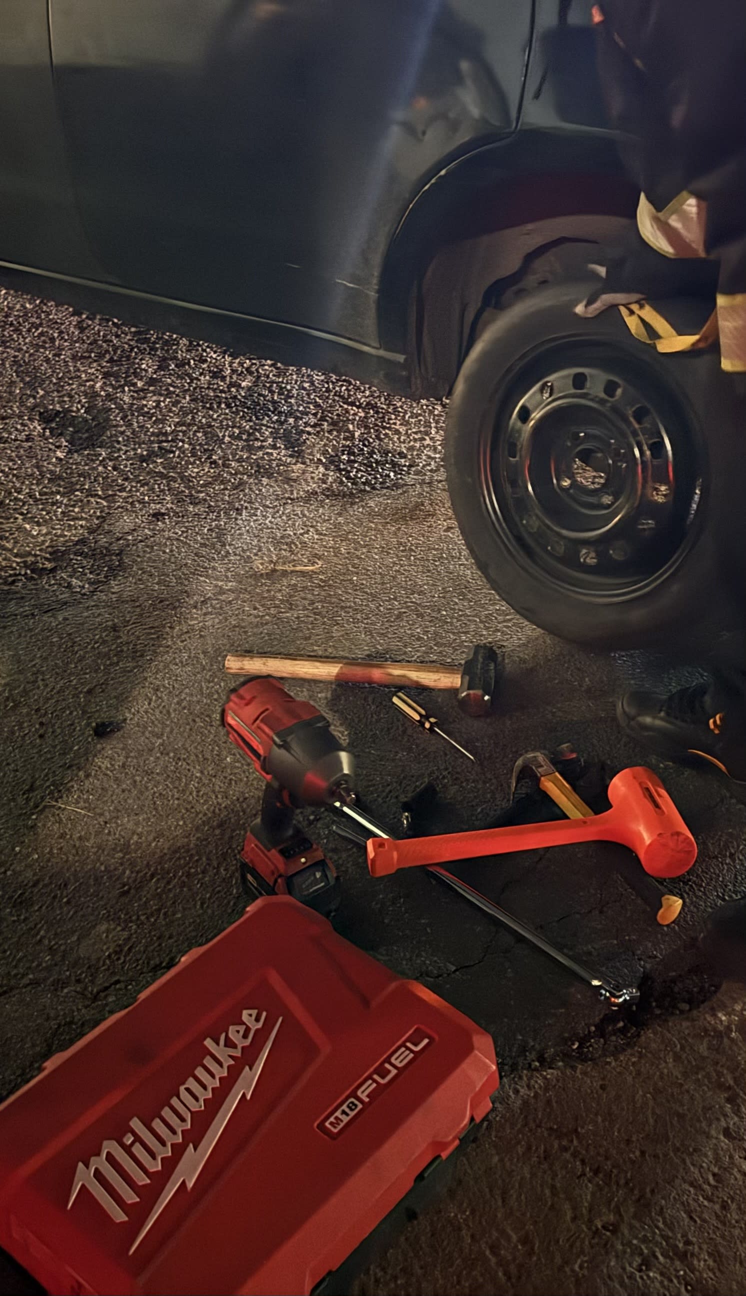 Tire change service in the Bronx