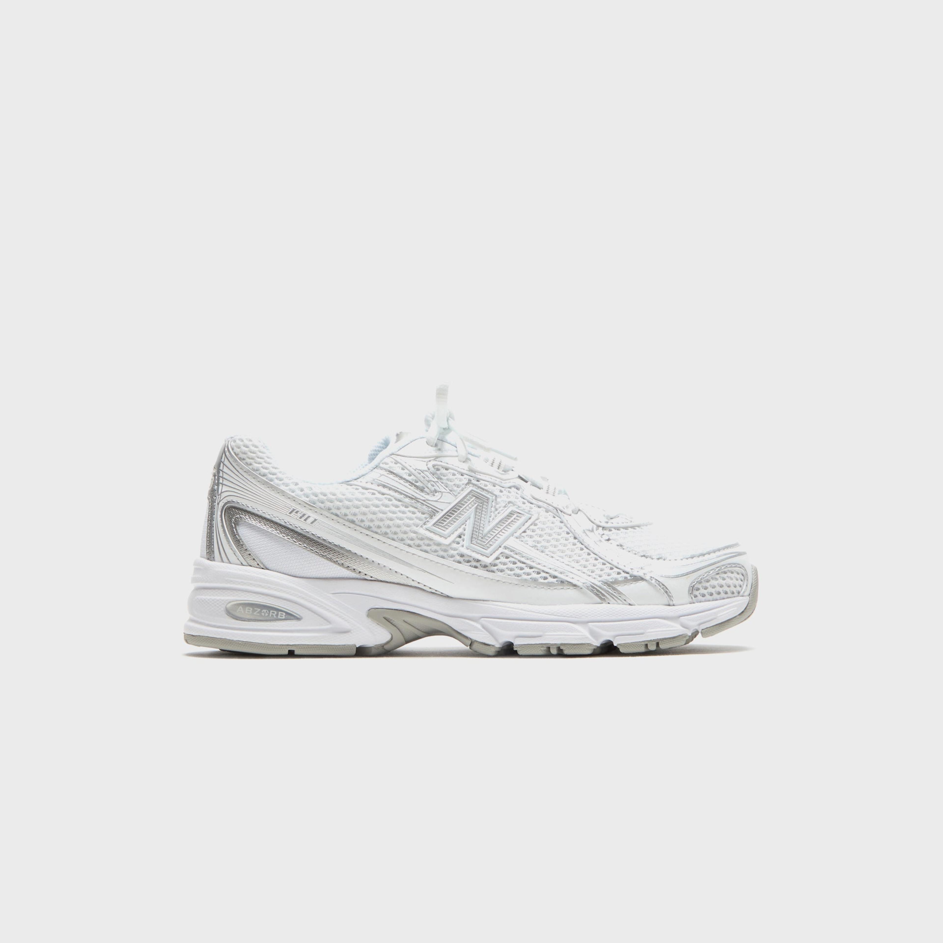 New Balance 740 - Silver / White