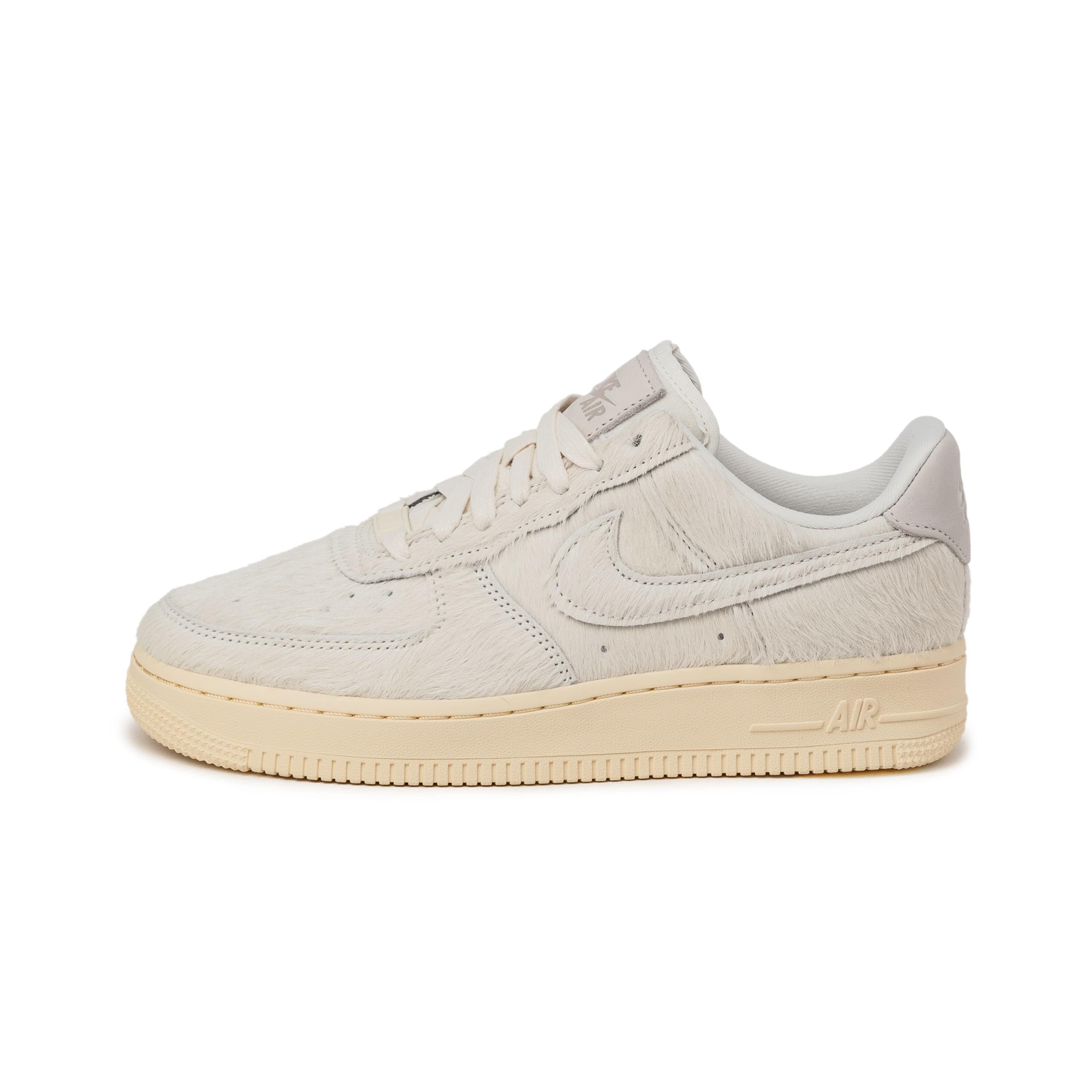 Nike Wmns Air Force 1 '07