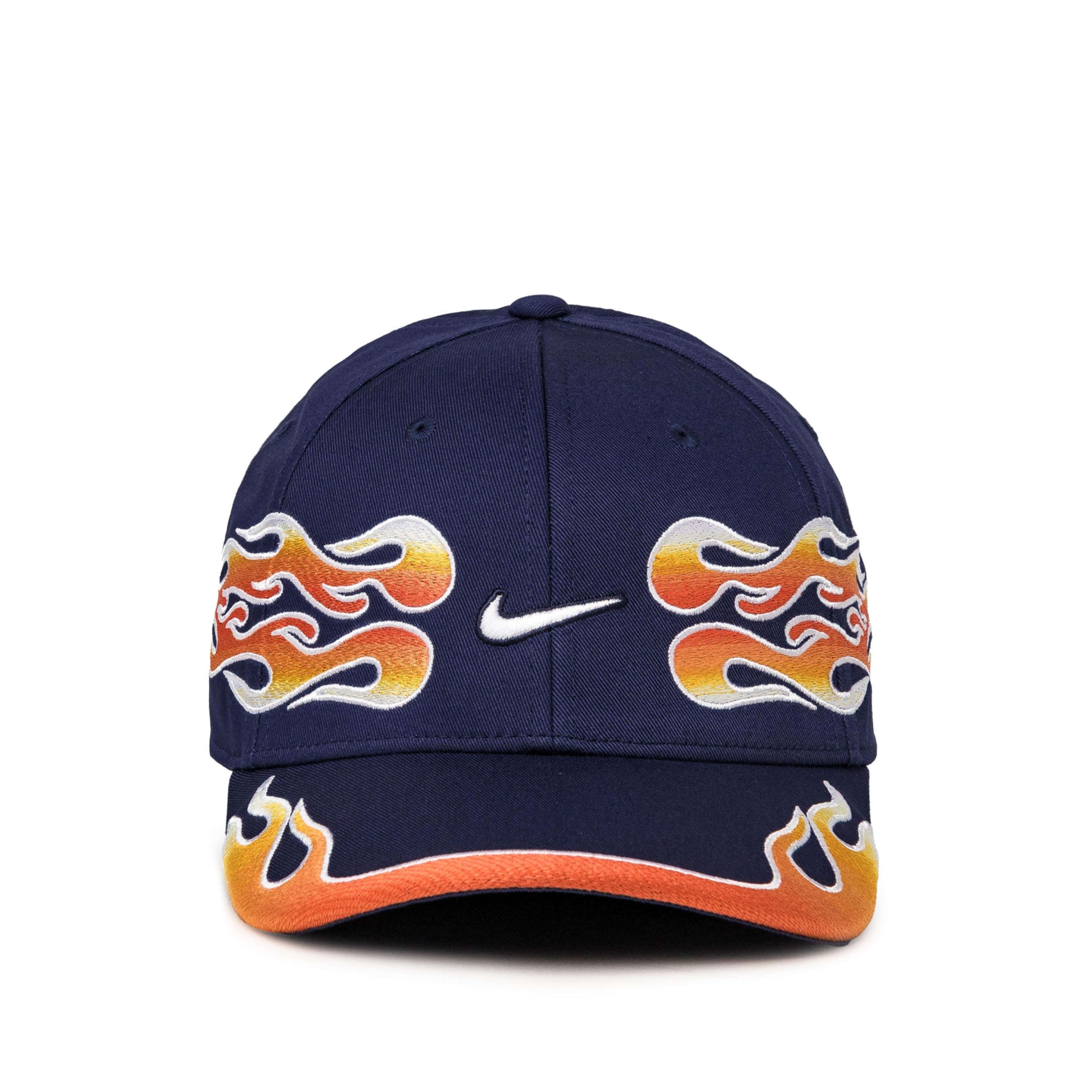 Nike	Club Structured OG Flame Cap