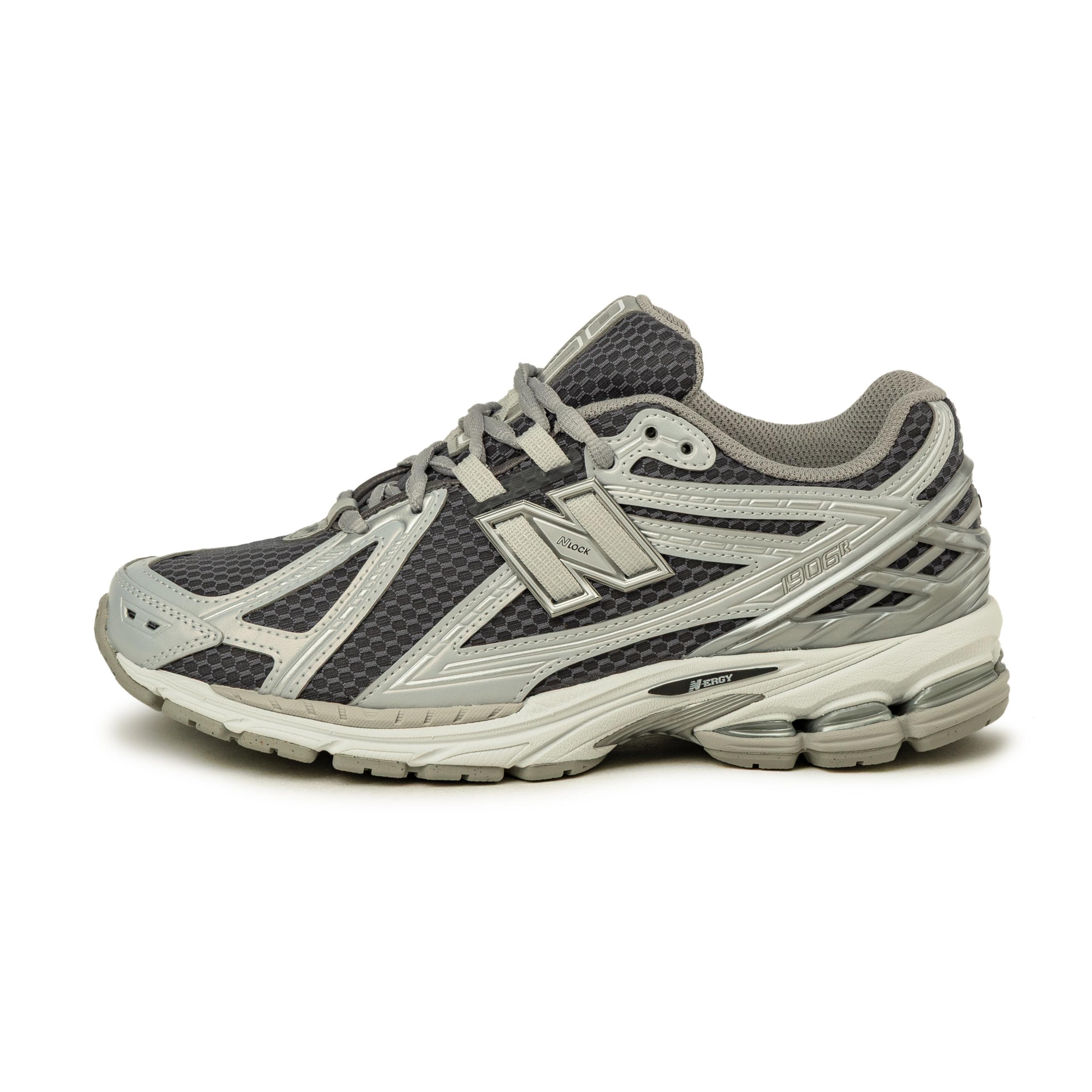 New Balance 1906R