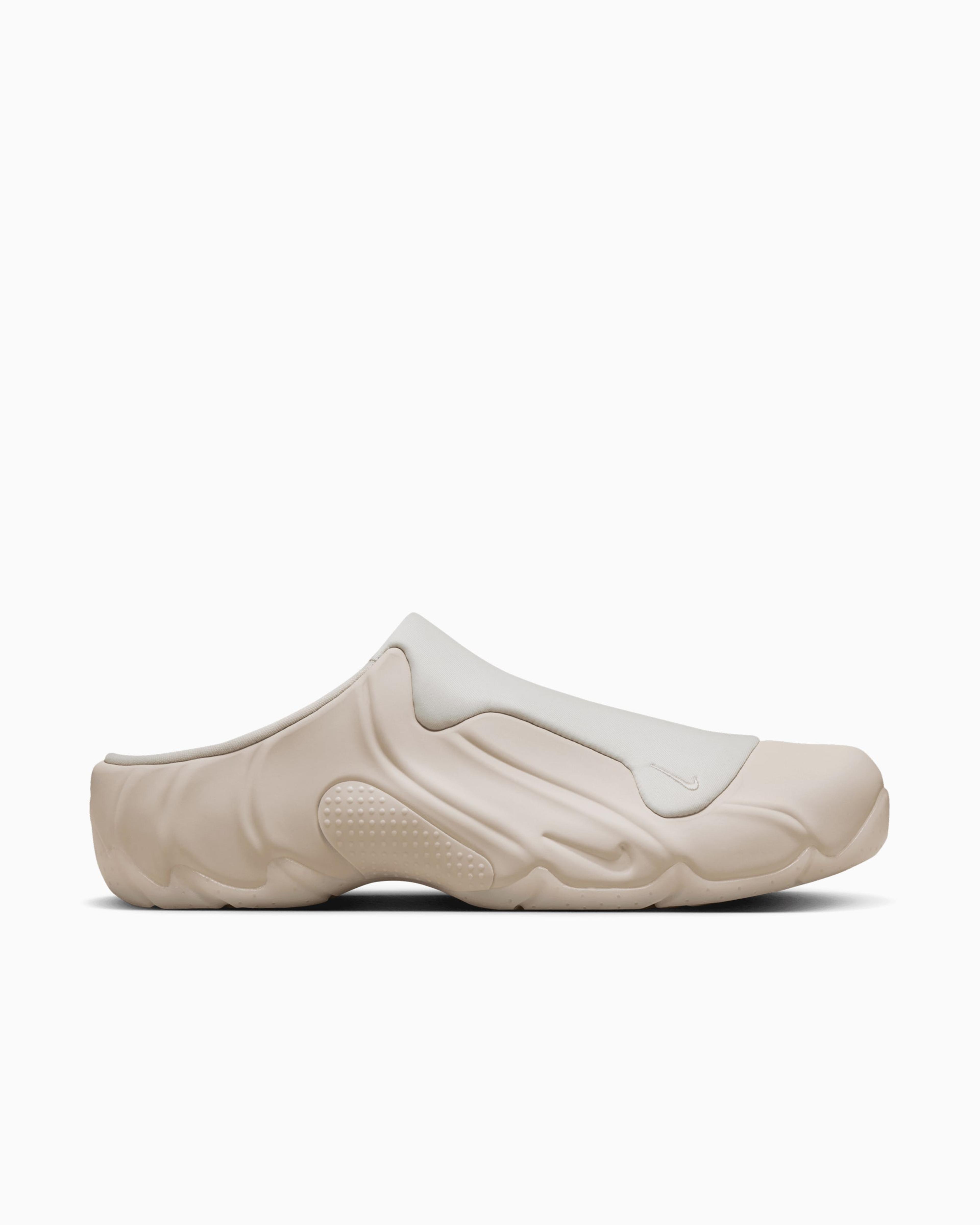 Nike Clogposite