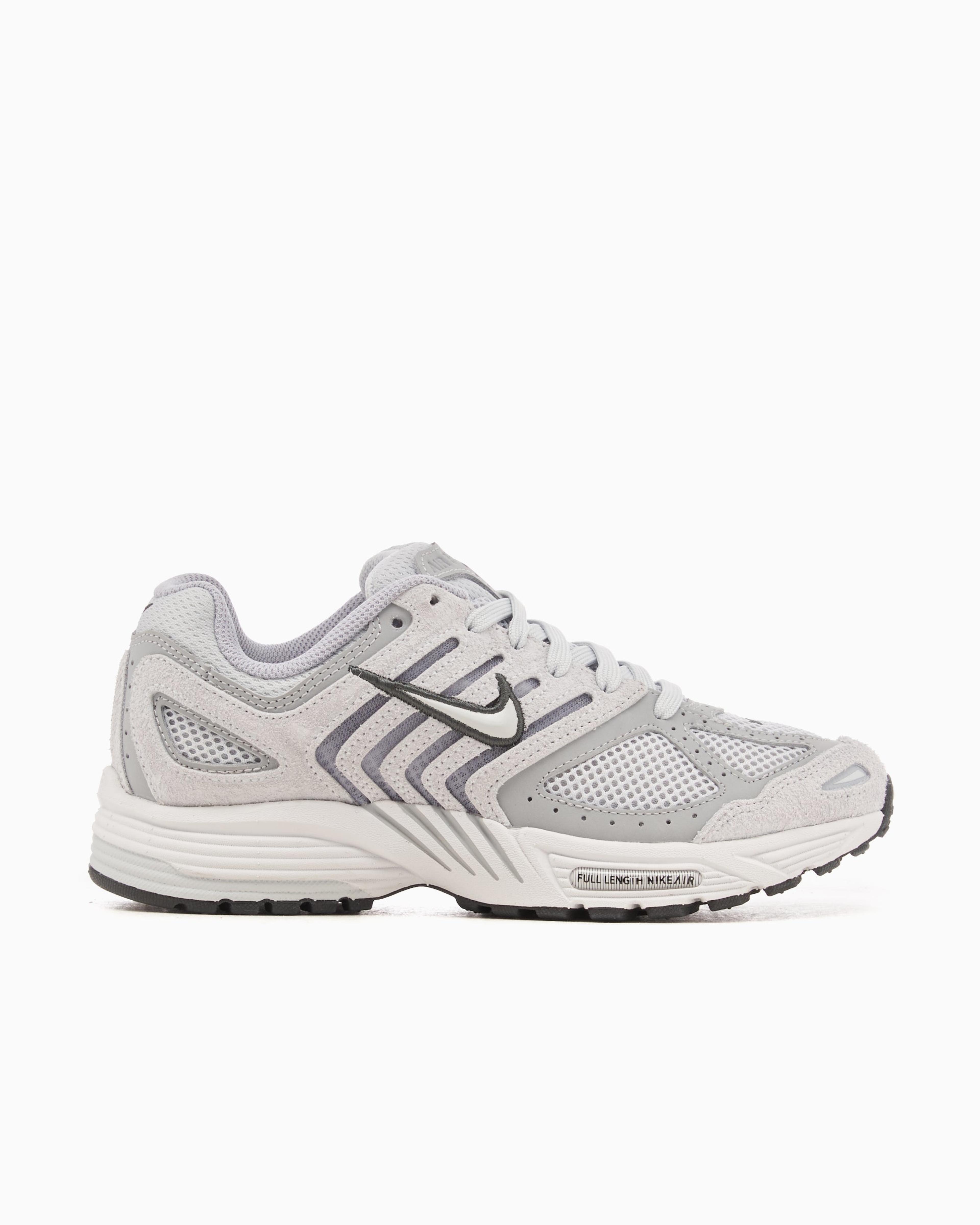 Nike Women's Air Pegasus 2005