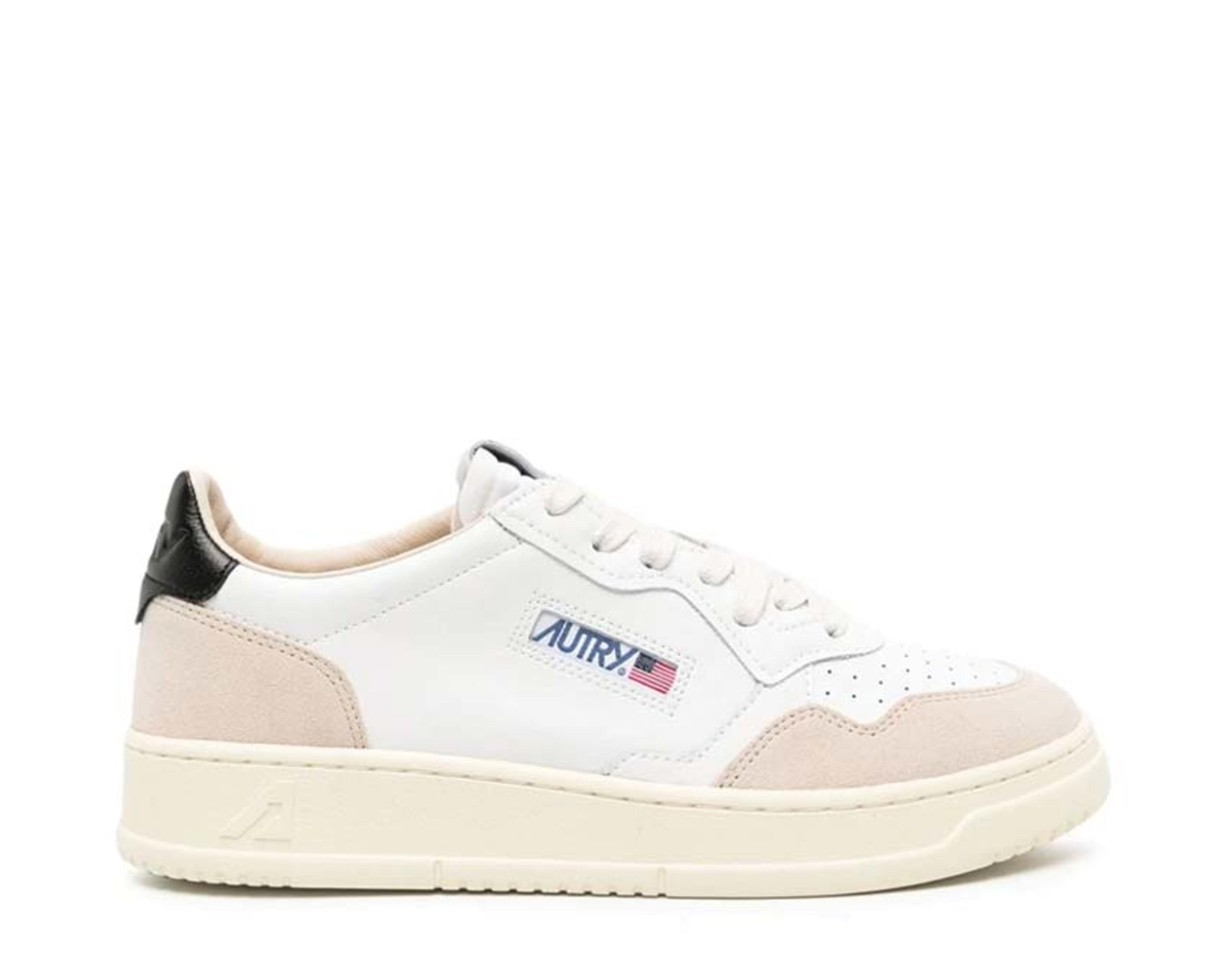 Autry Medalist Low W "Suede White"