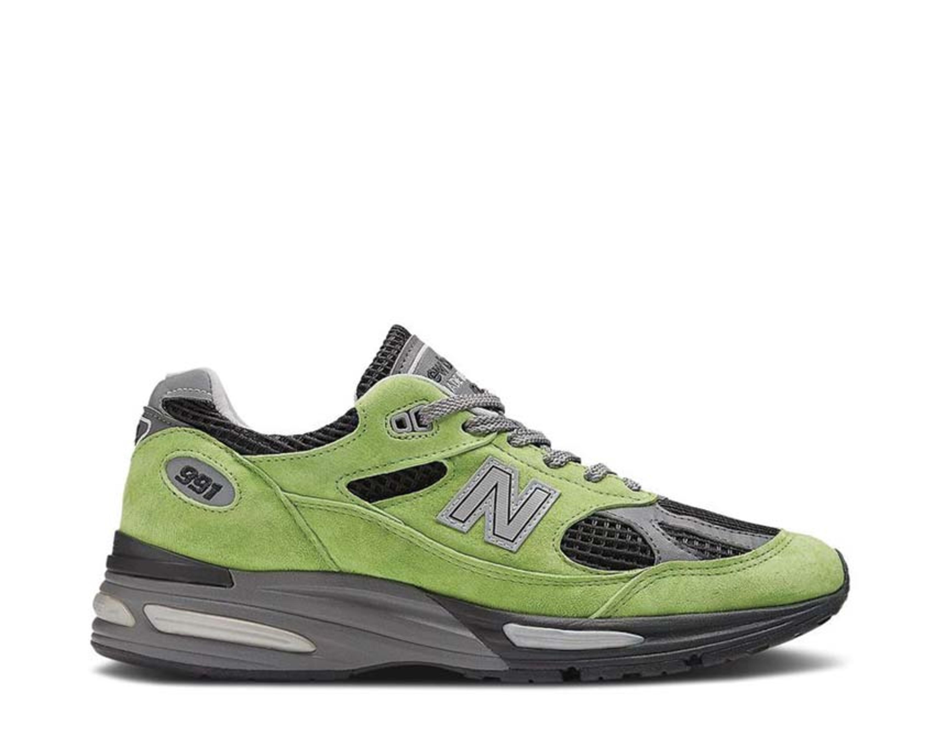 New Balance Made in UK 991v2