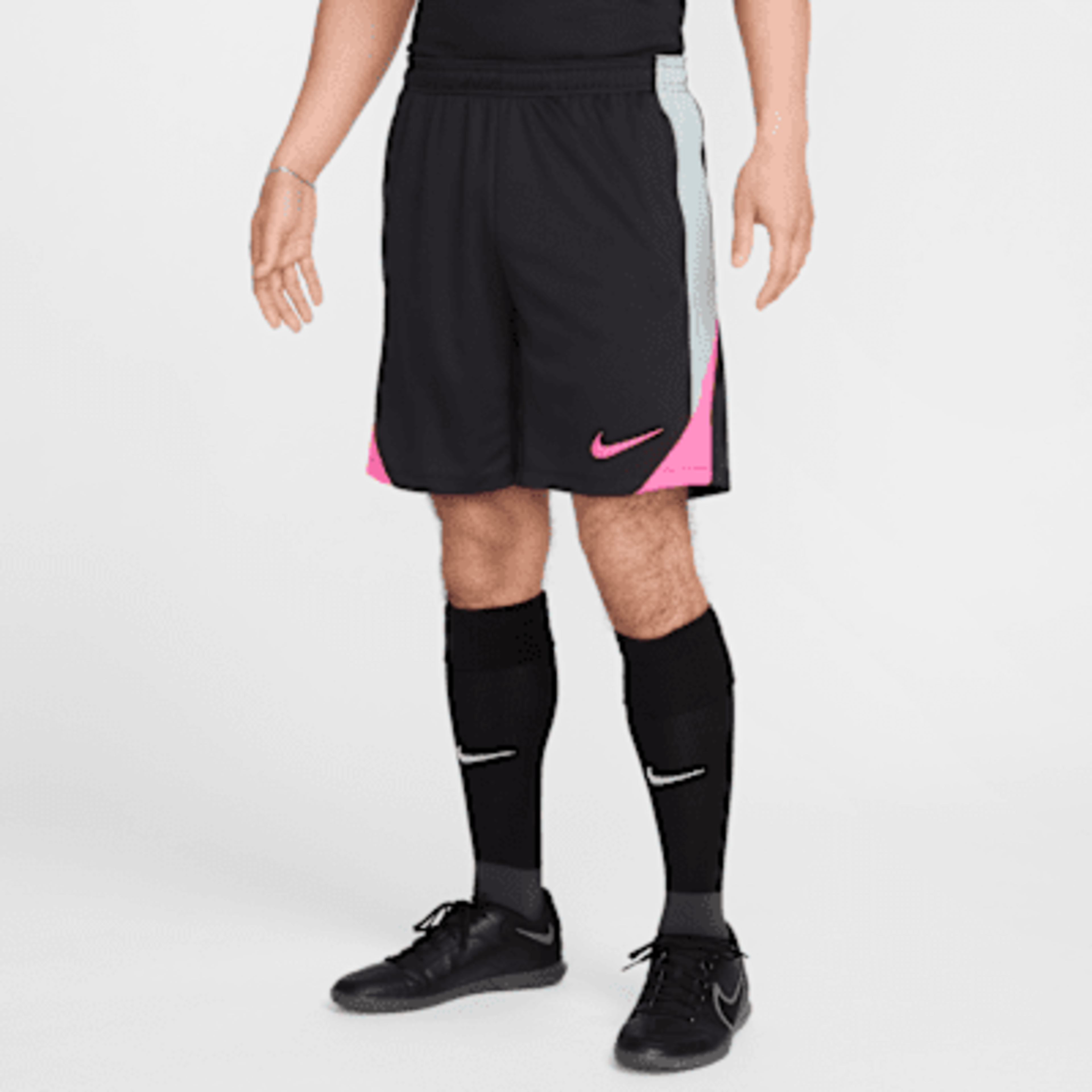 Nike Strike