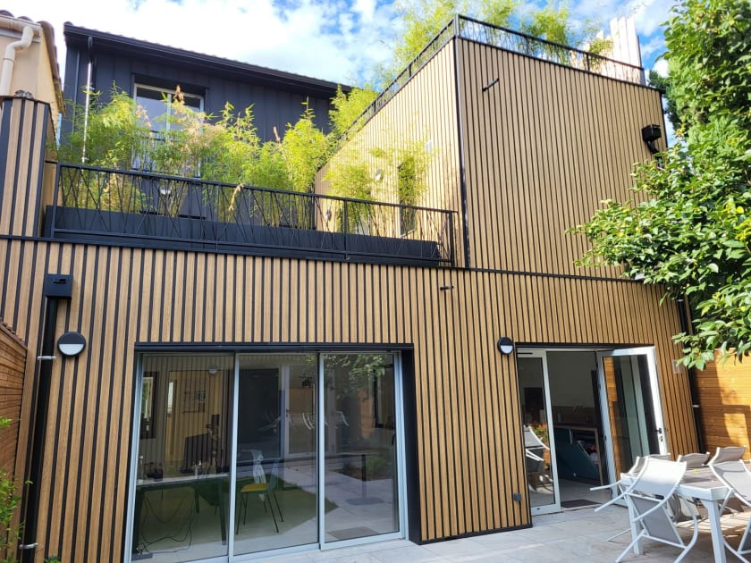 Gallery 0