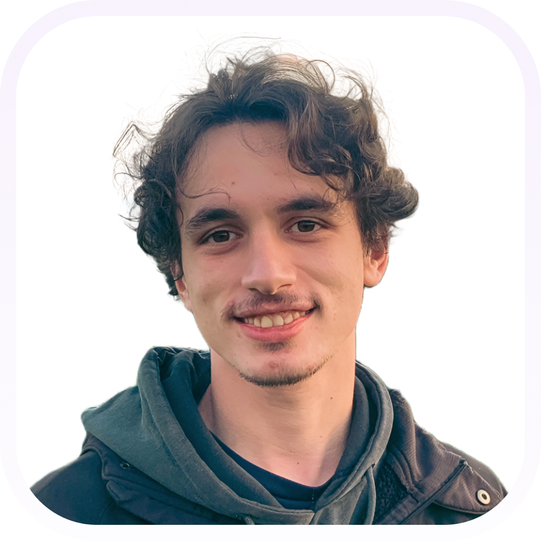 Altin smaili, a UI/UX designer