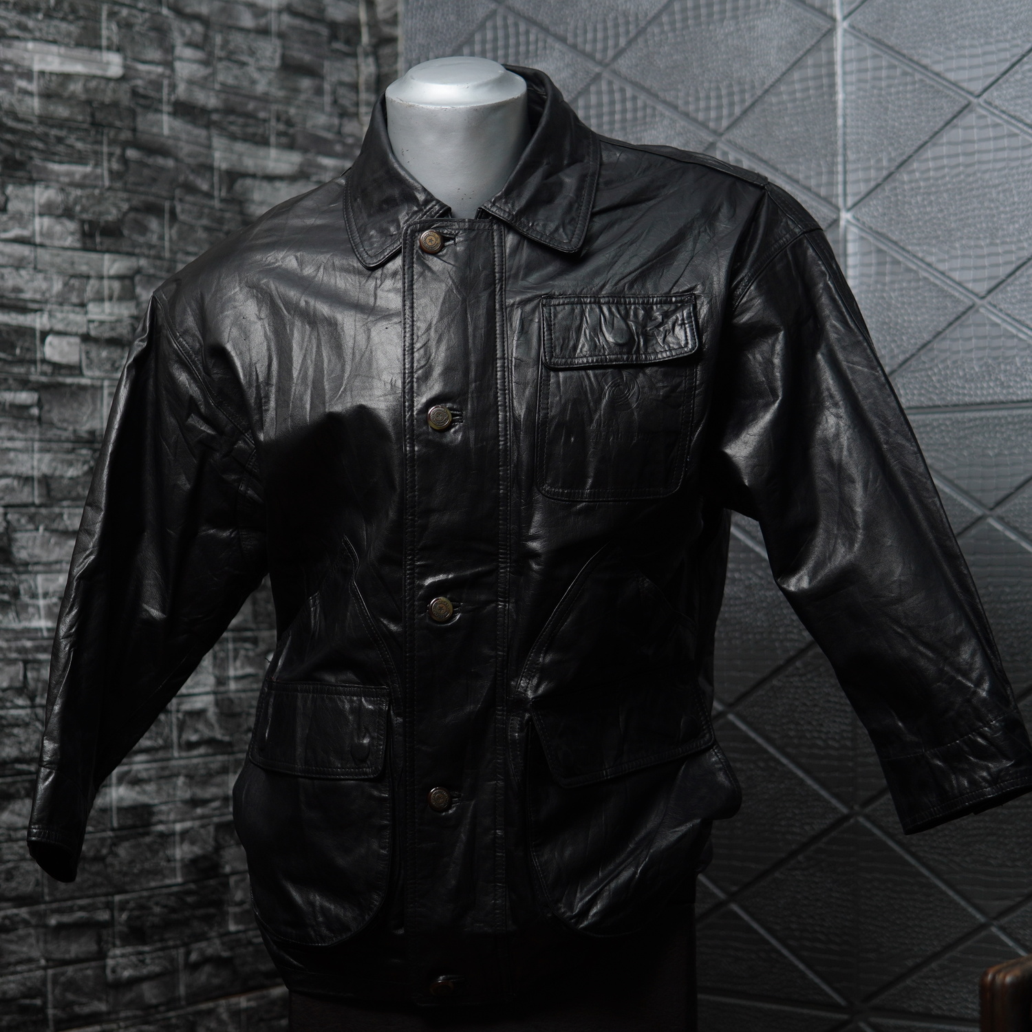 Chaqueta de Cuero Estilo Puffer Retro - Talla M/L