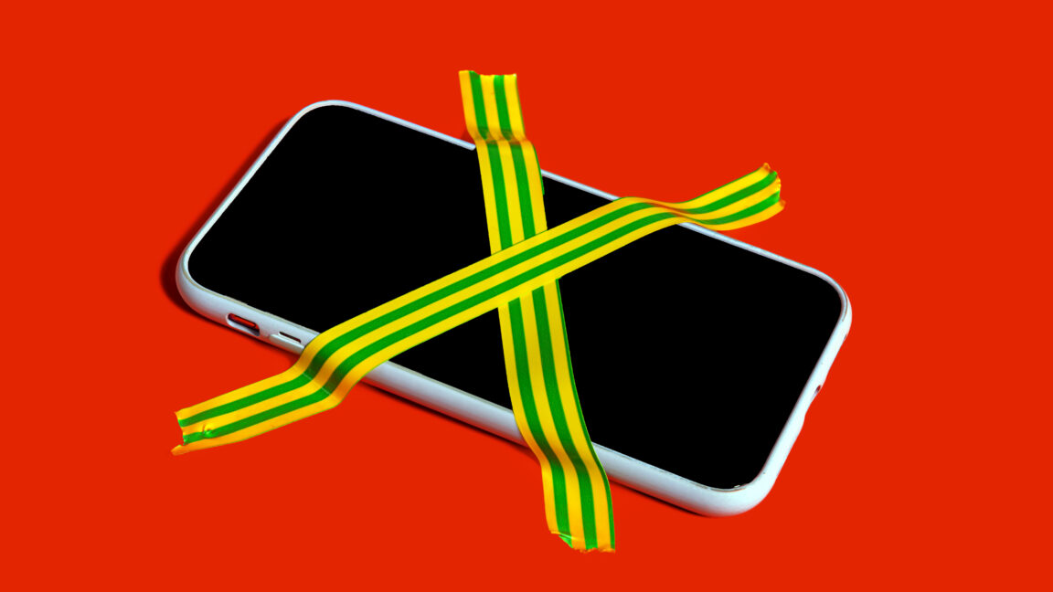 Russian Citizens Urged to "Switch to Android" Following Apple's Blockade of Key Russian Applications: A Deep Analysis of Digital Fragmentation