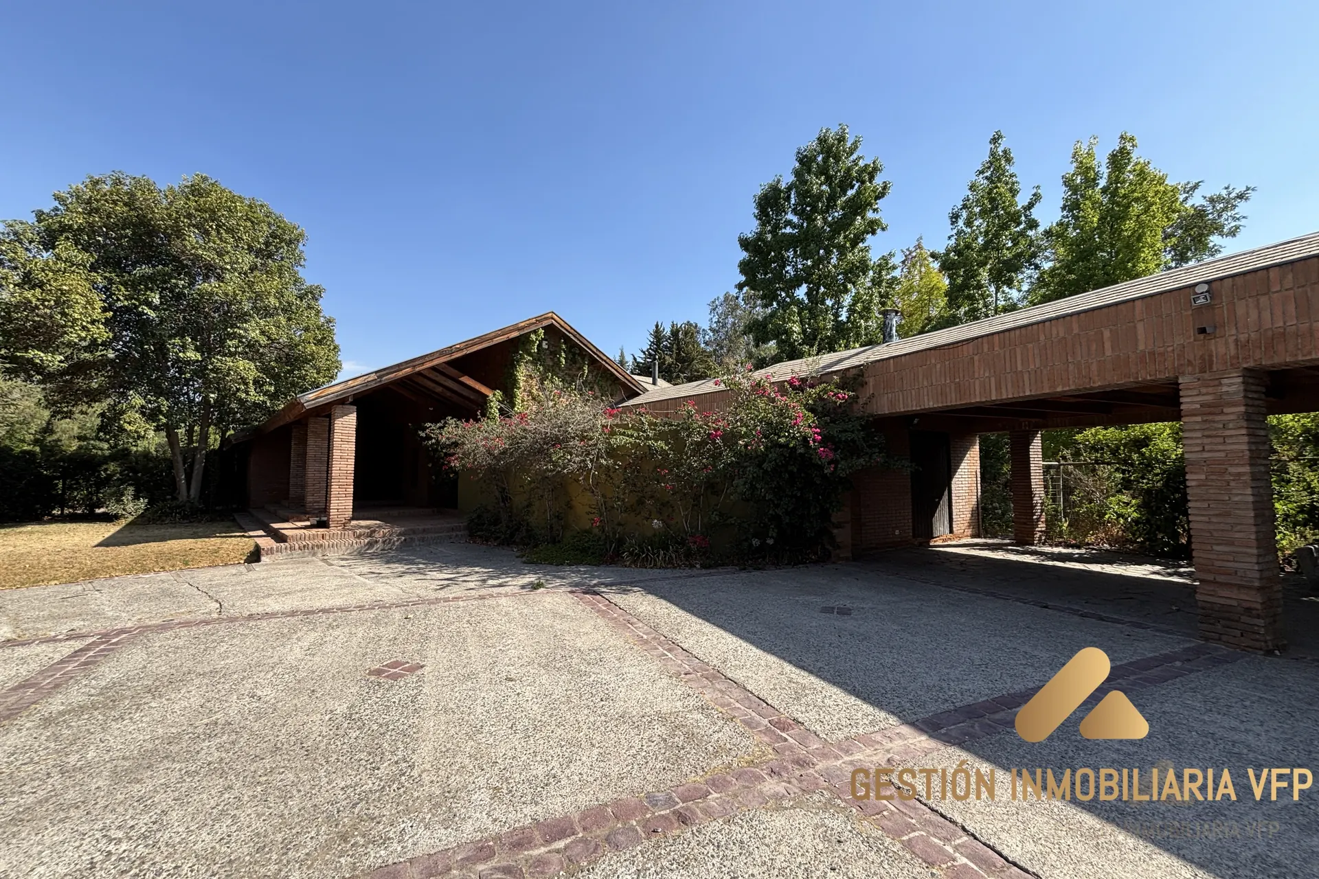 Casa En Venta En Chicureo Central 674M2 en Parcela de 5.000 m2, foto 2