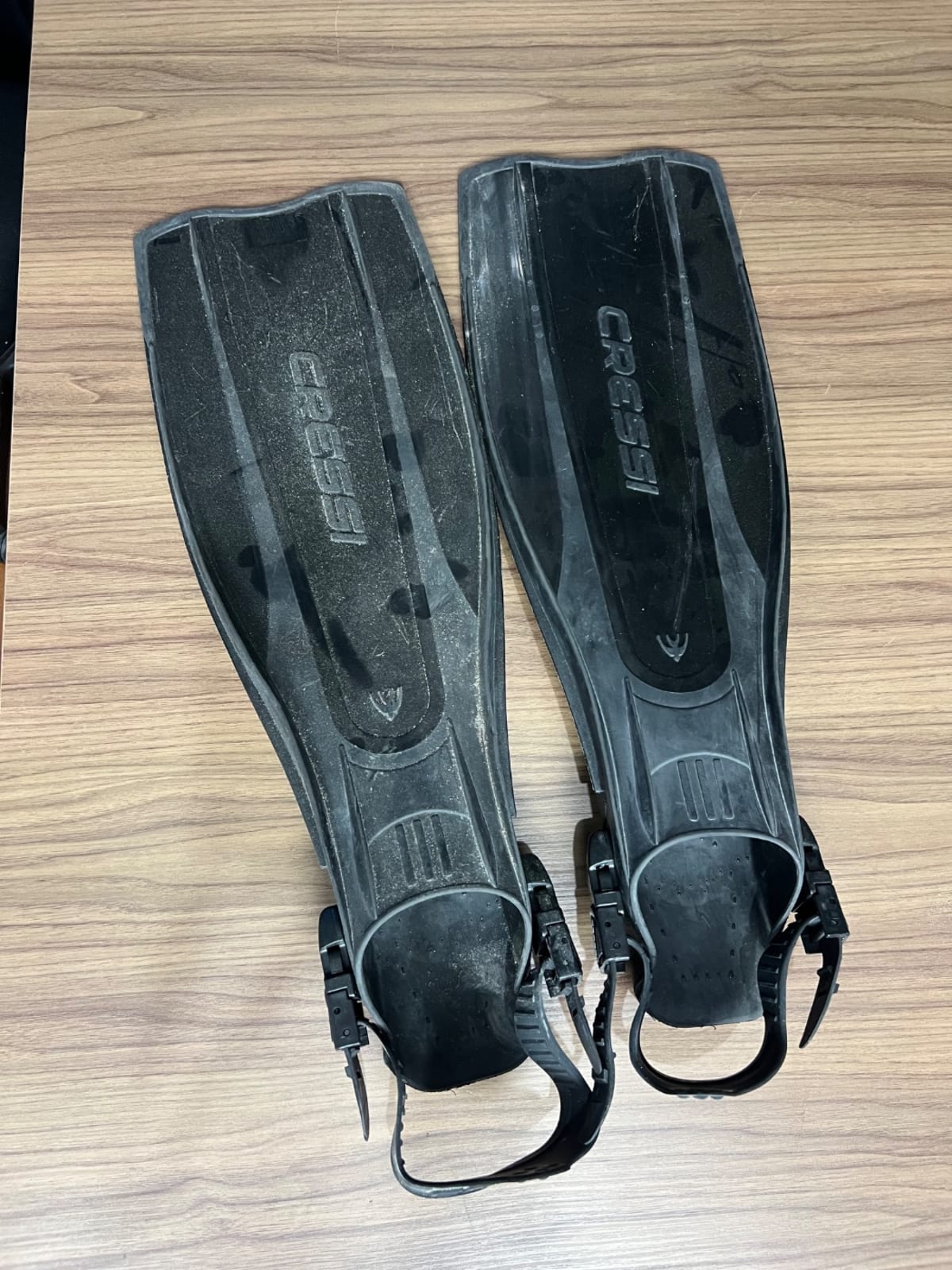 Nadadeira Pro Light Cressi XL preta