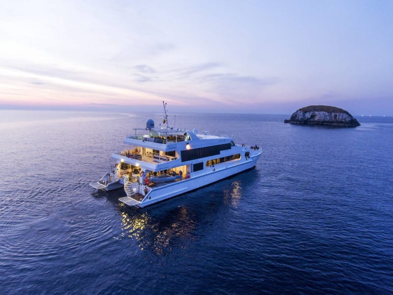Raja Ampat, liveaboard Solitude Adventurer