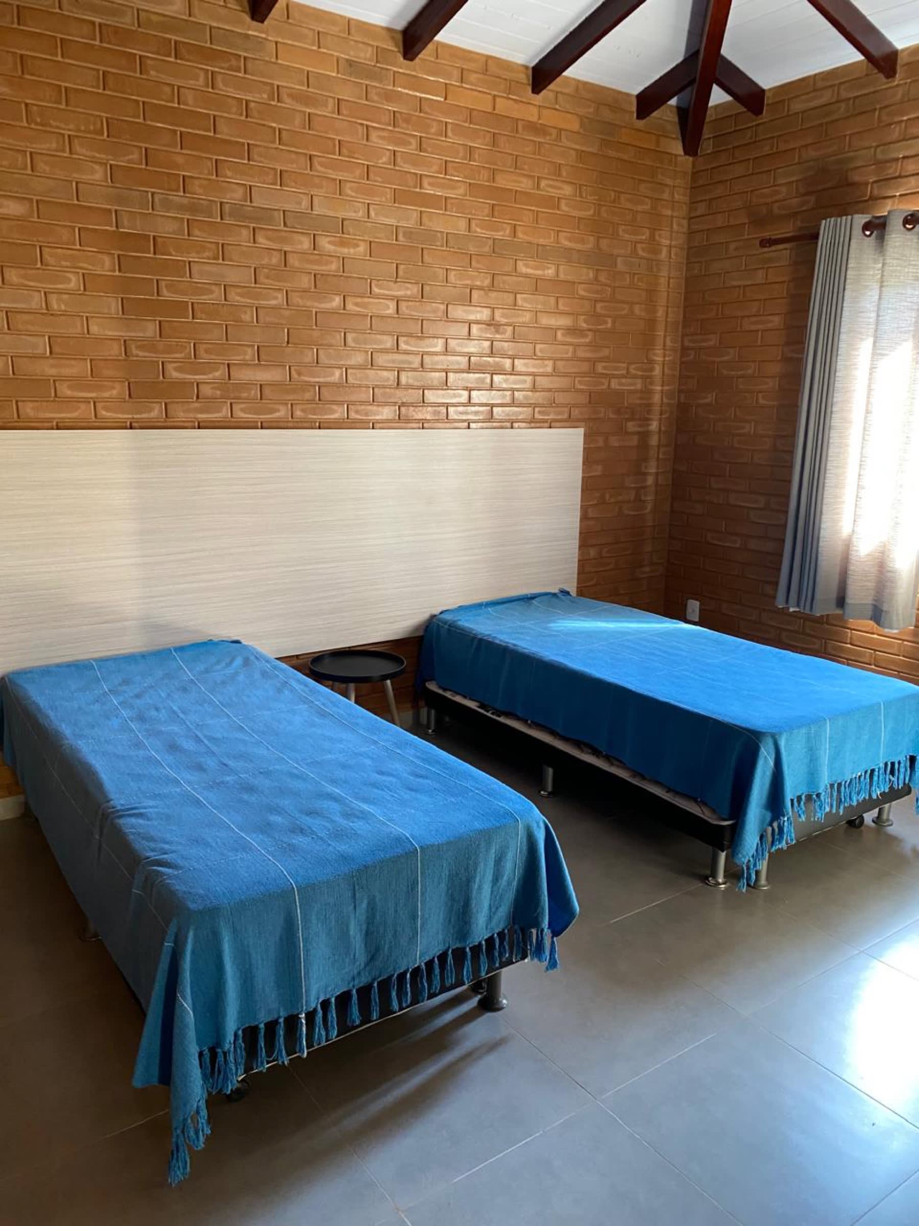 Room at the Scubaminas lodging