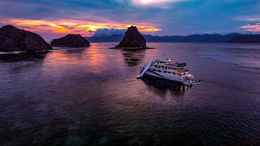 Solitude Gaia ao pôr do sol