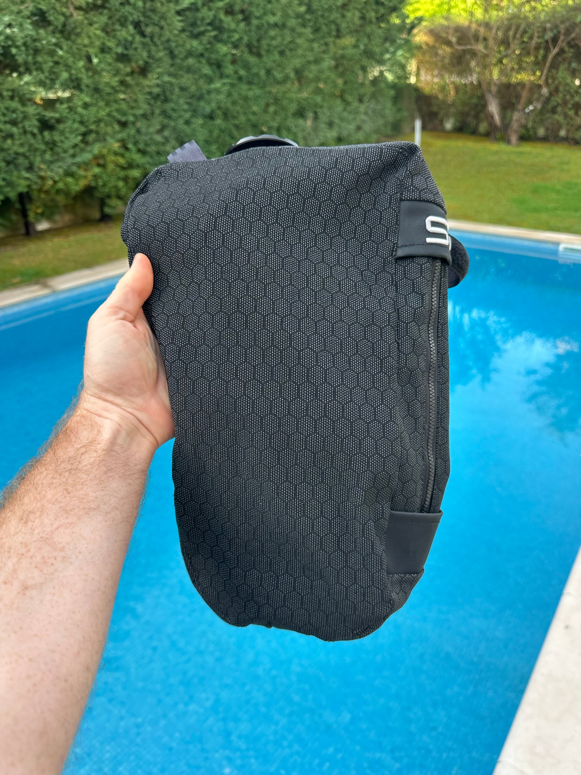 Contrapulmão do rebreather S7 na mão