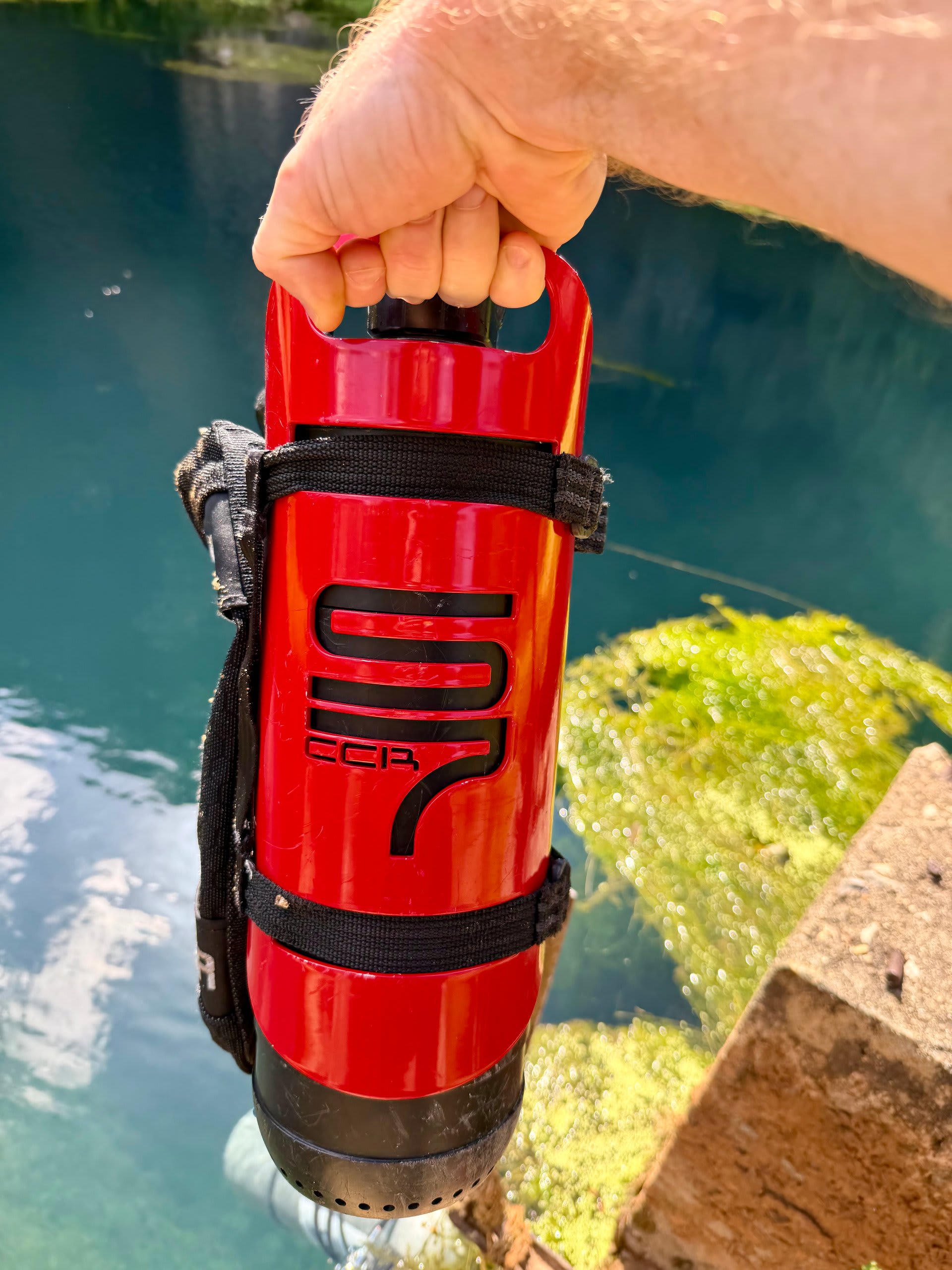Rebreather S7 em acabamento vermelho
