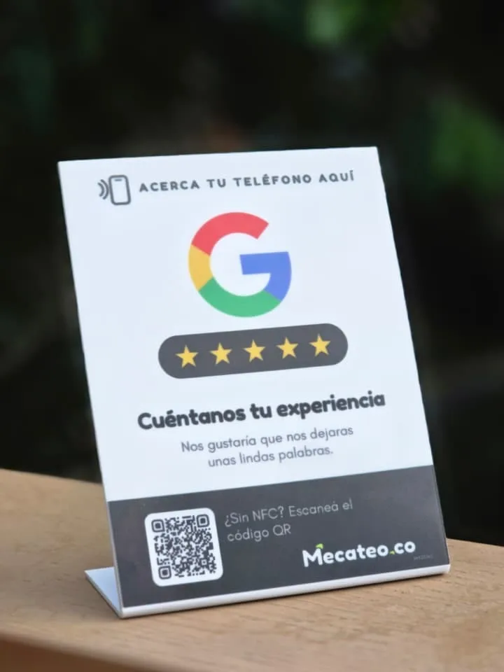 Stand NFC Google Reviews mixto negro y blanco
