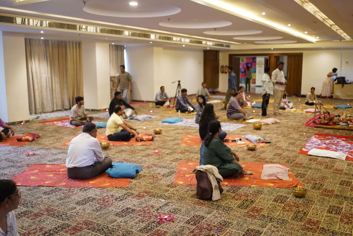 45-minute guided sound healing session