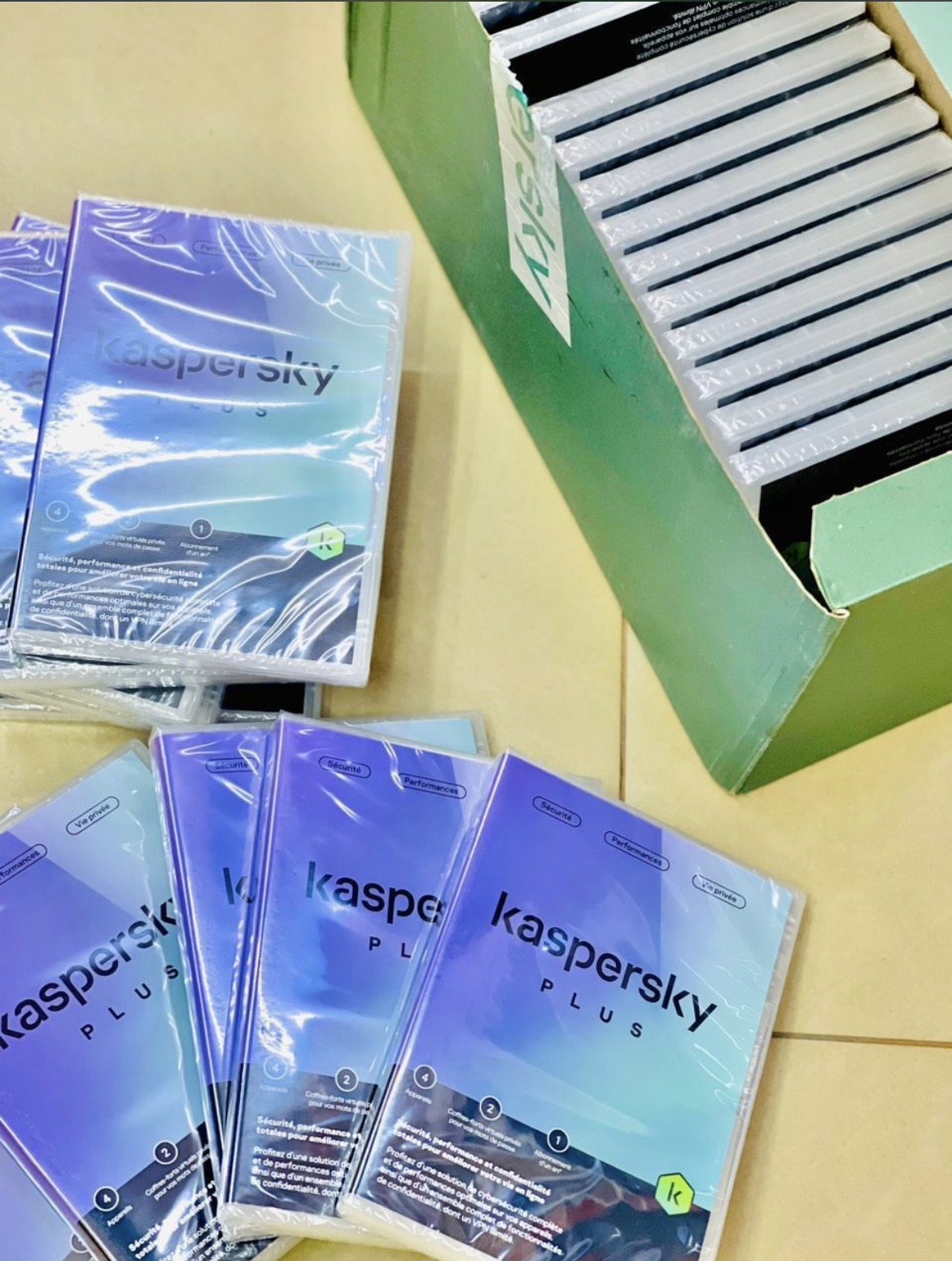 Kaspersky Plus 2026 4 Postes (4 Appareils / 1 An)