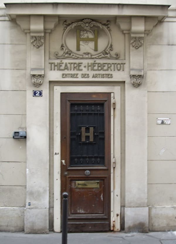 Autour du théâtre