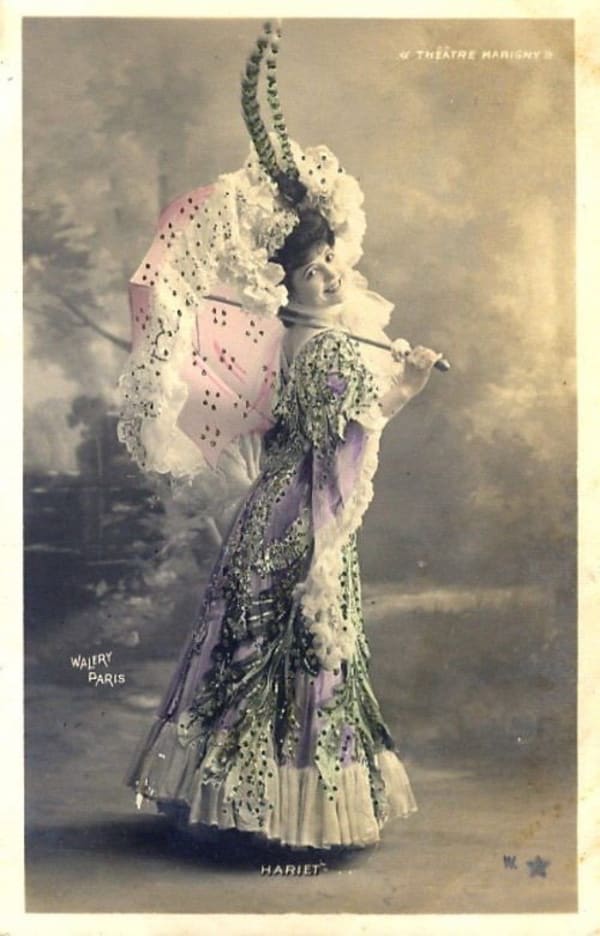Les artistes des Folies-Marigny (Théâtre) et des Folies-Dramatiques