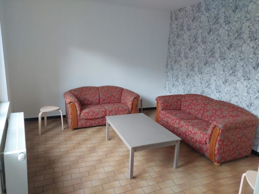 Apartamento Kot dans petite-colocation (centre de Namur : corbeille) imagem 5