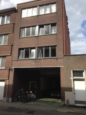 Kamer Pierre Joseph Verhaghenstraat 9 foto 2