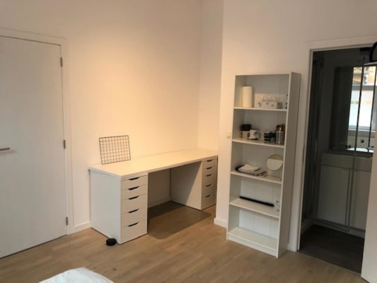 Camera Bemeubelde kamer met eigen sanitair Immagine 5