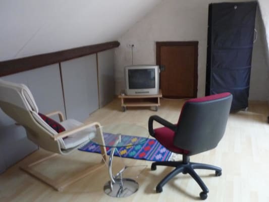 Oda Mechelen GEMEUBELD ALL-IN 1 of 2 People; 1 kot te huur vanaf 1 November 2021 resim 1
