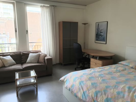 Zimmer Bright room in Brussels city center Bild 3