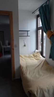 Apartamento LUMINEUSE PETITE CHAMBRE AVEC SDB ET WC PRIVES imagem 2