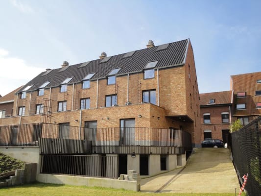 Sala Gemeubelde duplex met studiocomfort imagem 1