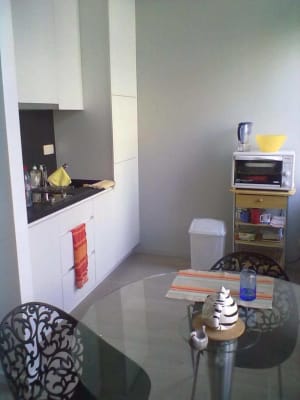Studio Très beau studio rénové. image 1