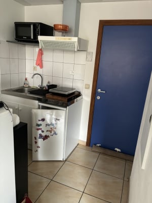 Estúdio Studio à proximité de la HELHA imagem 2