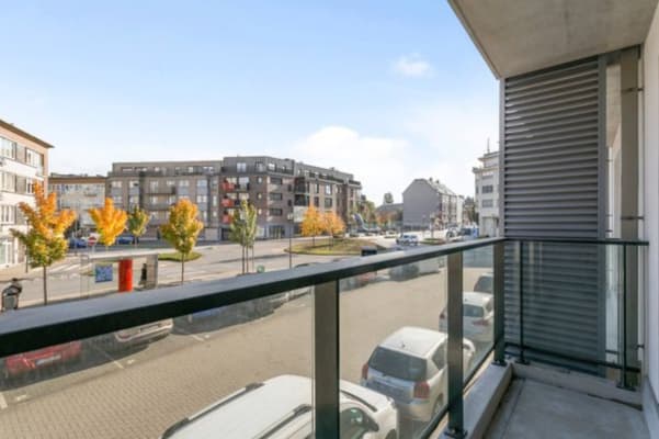 Sala Modern Studio Apartment near NATO imagem 3