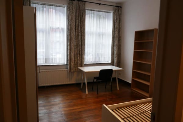 Apartamento 1 gde chambre, au rez avec jardin à salzinnes imagem 2