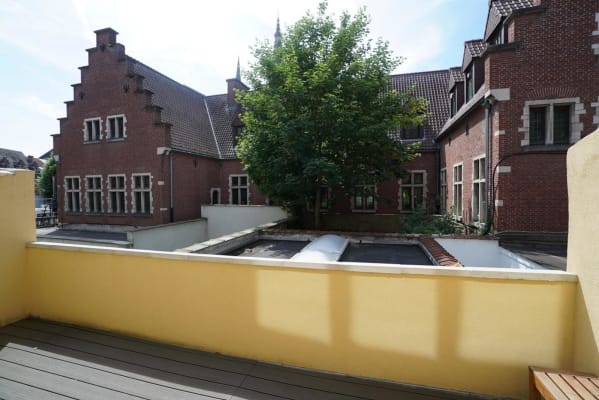Sala Spacieuse chambre meublée - centre Anderlecht imagem 3