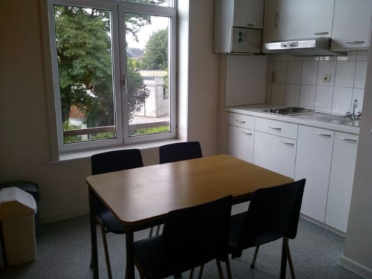 Zimmer Kamer te huur Bild 4