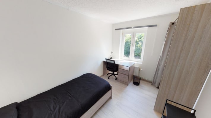 Kamer Colocation dans une belle maison rénovée de 4 chambres foto 4