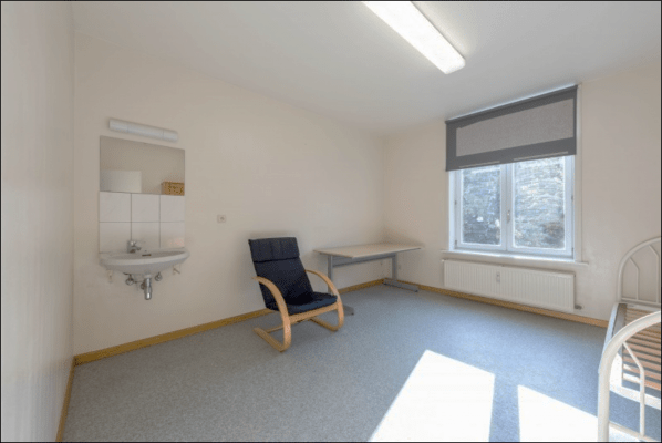 Casa STUDENTENKAMERS en STUDIO te huur imagem 1