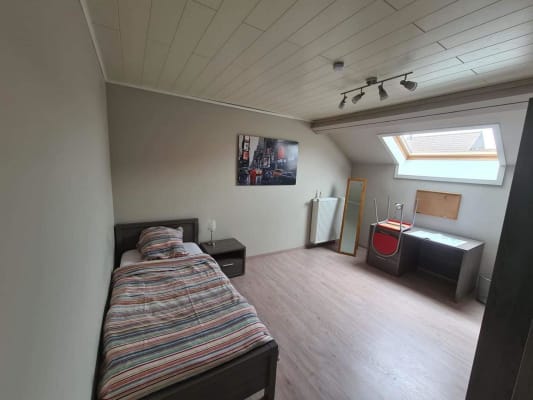 Chambre Studentenkamer image 2